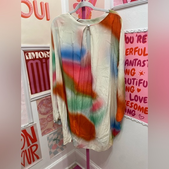 NWT OZAI N KU Loose Knee length dress with cloak sleeves - Picture 7 of 9